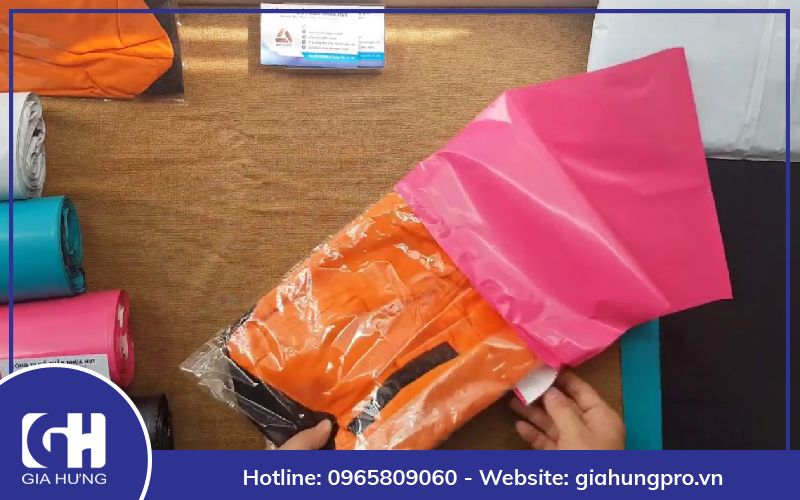 Top 4 loại túi đóng hàng quần áo được ưa dùng nhất  Top 4 loại túi đóng hàng quần áo được ưa dùng nhất